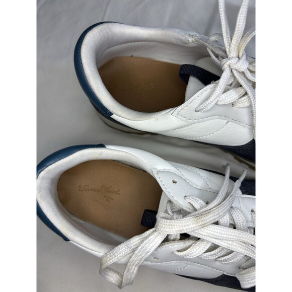 Universal Thread, Men Size 9 Sneakers, Blue & White Flux, Leather Round Toe ￼ - Picture 6 of 7